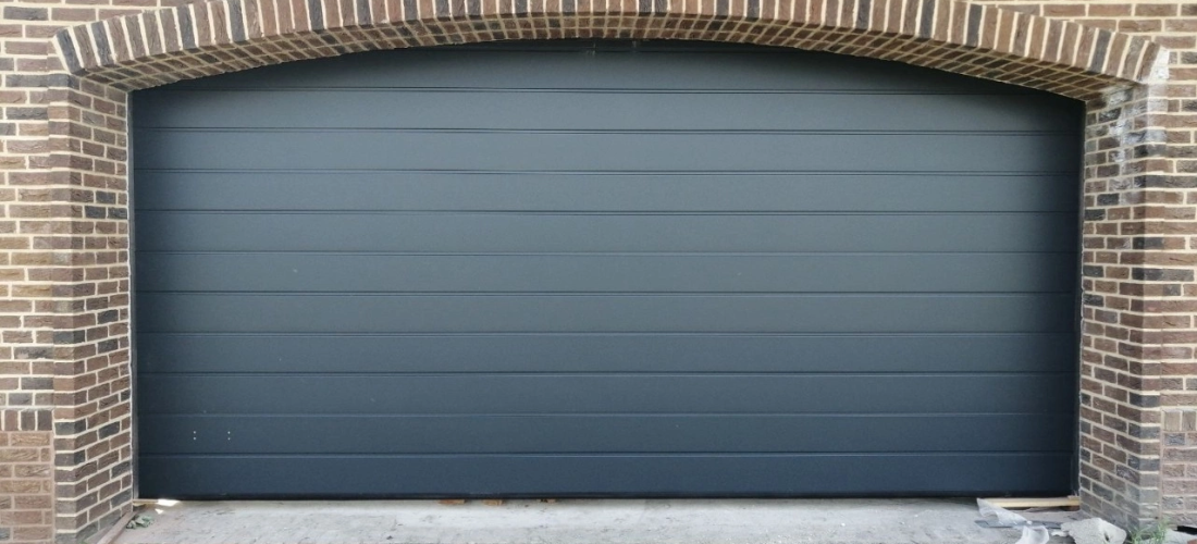 Типы монтажа секционных ворот