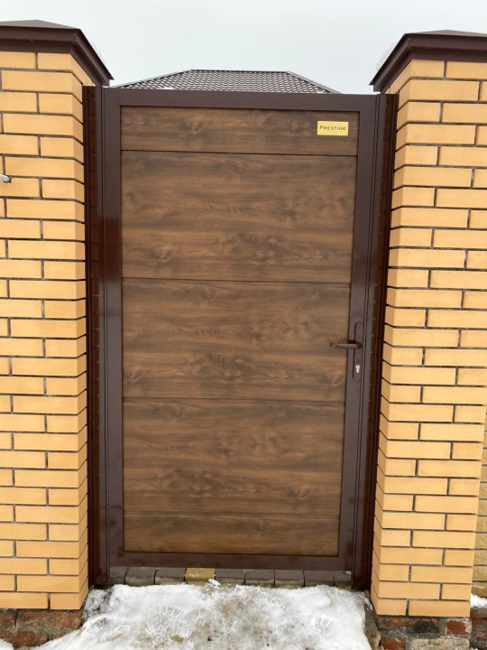 Откатные ворота Prestige 3800x2000 и калитка Prestige 900x2000 Марди Истра