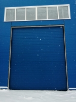 Секционные промышленные ворота RAL 5010 синий ProTrend Марди Звенигород
