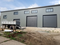 Секционные промышленные ворота 3 штуки S-гофр RAL 7016 серый антрацит Марди Апрелевка