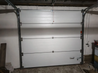 Секционные гаражные ворота Prestige 2610X2400, откатные ворота 4000X2030 и калитка 1005X2030 RAL7024 серый графитовый Марди Белгород