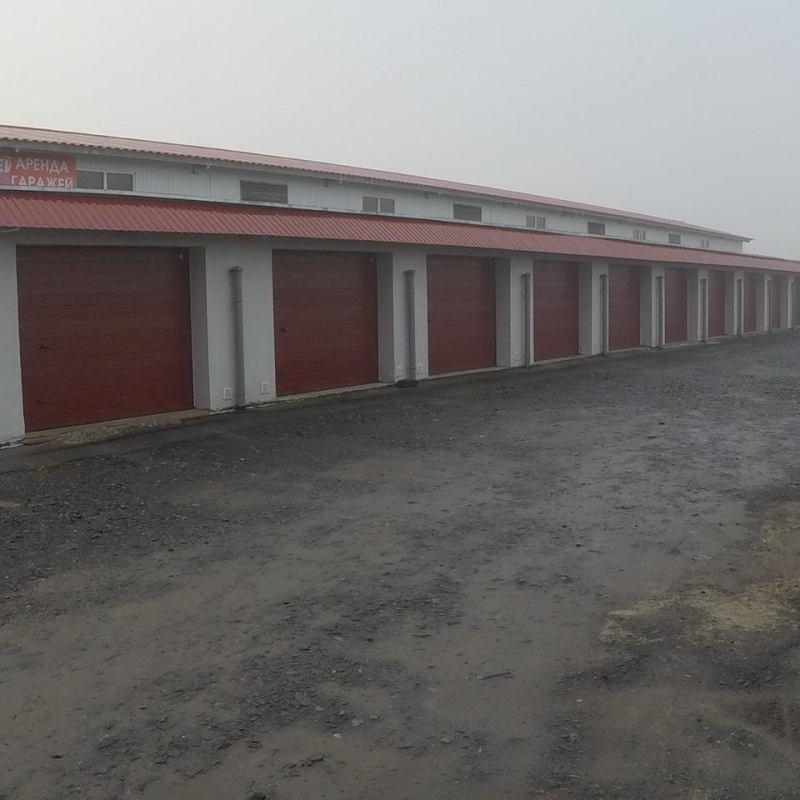 12 Секционных гаражных ворот Trend 2900x2500 RAL 3004 пурпурно-красный Марди Старый Оскол