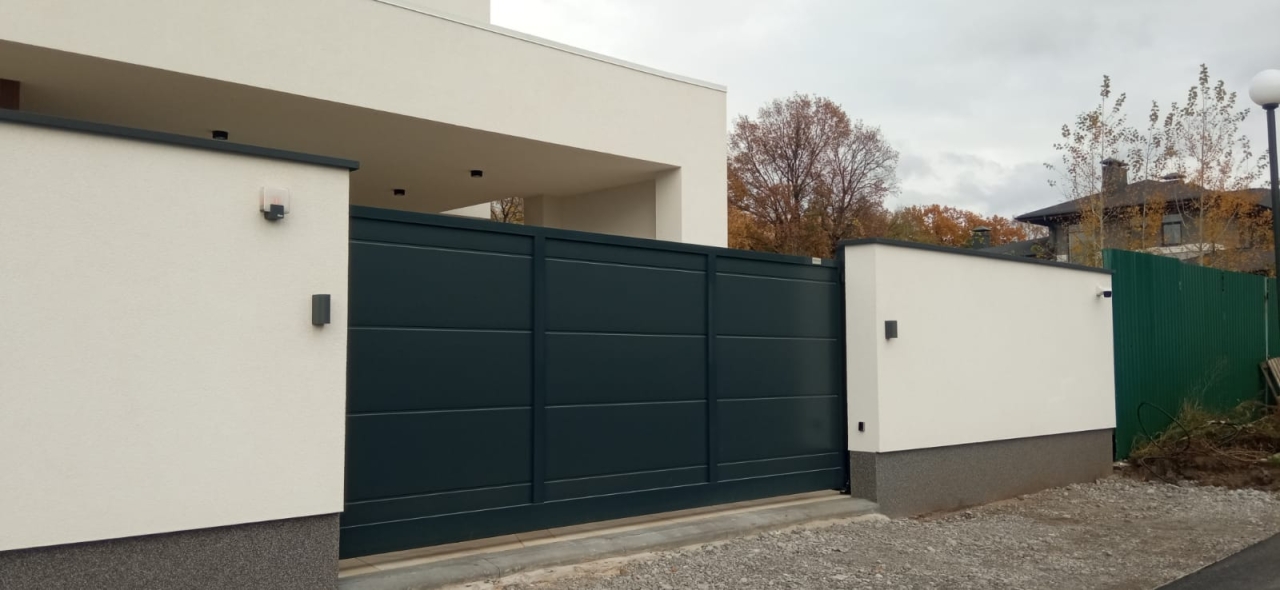 Откатные ворота 3550х1950 и калитка 870х1950 цвет RAL 7016 серый антрацит Марди Воронеж