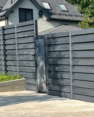 Откатные ворота и калитка Prestige с фотопечатью Марди Воронеж
